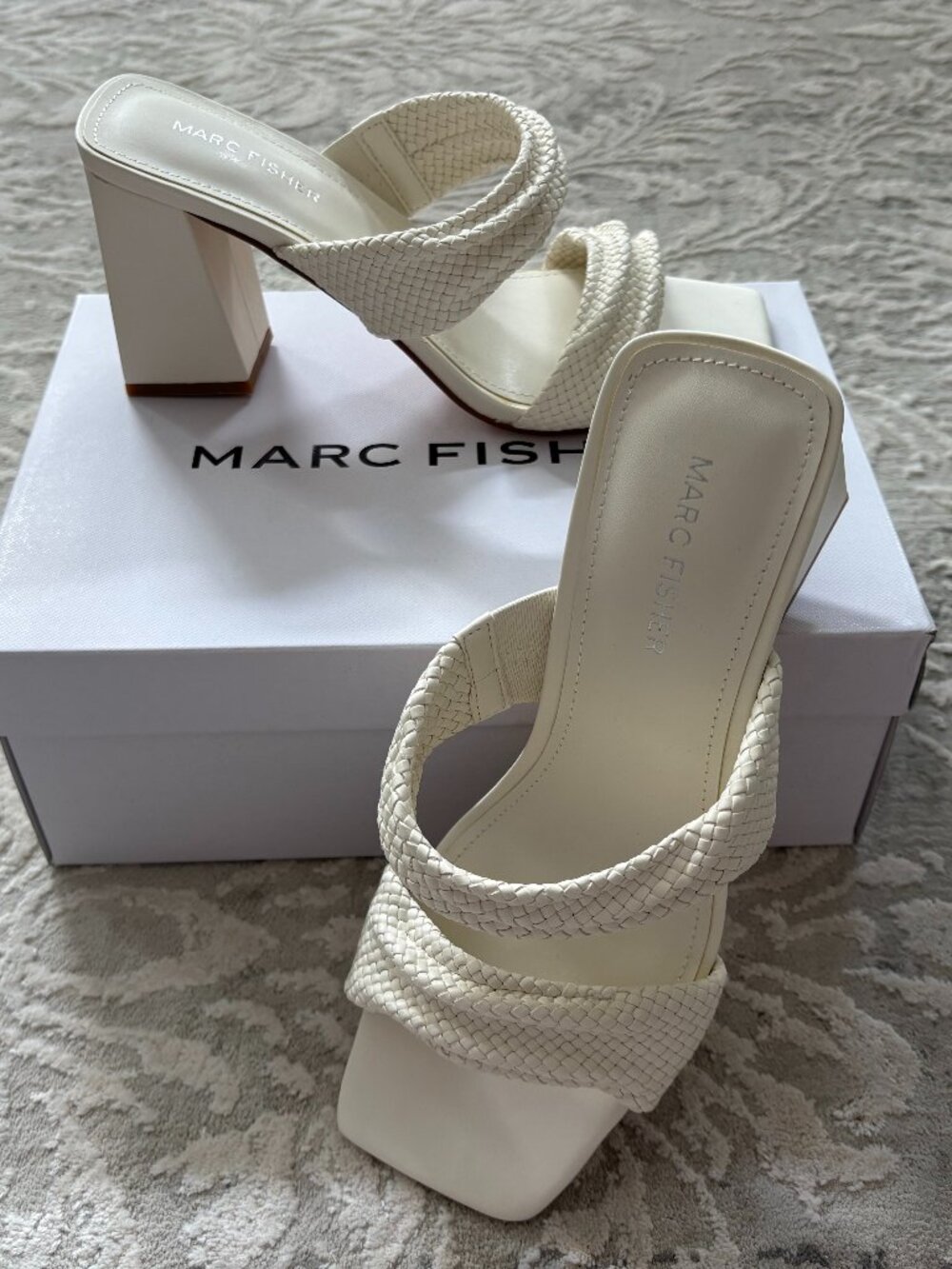 Marc Fisher Eloria Ivory Faux Leather Block Heel Sandal - SZ 8 1/2 NEW in Box